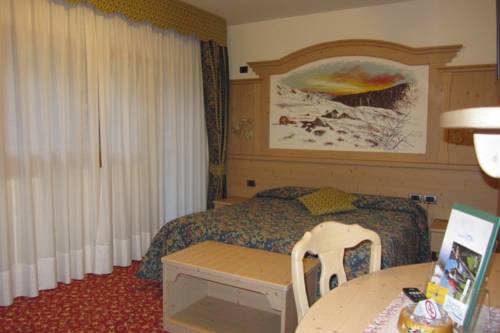 Imagen de la habitación del Hotel Ortles. Foto 2