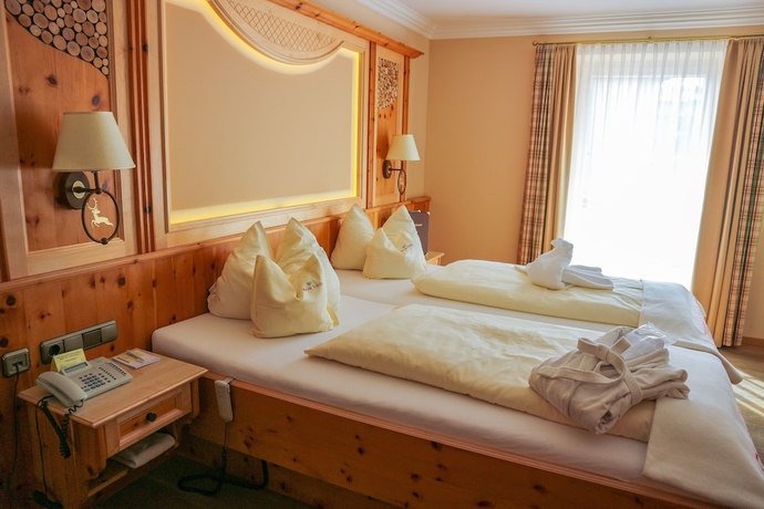 Imagen de la habitación del Hotel Ortners Resort. Foto 15