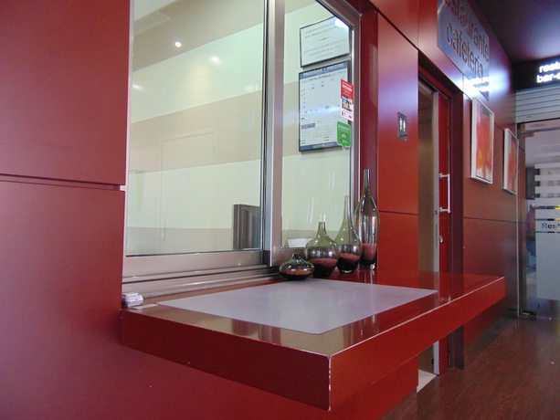 Imagen de los interiores del Hotel Ortuella. Foto 15