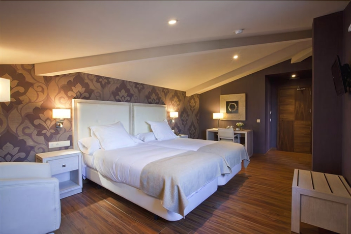 Imagen de la habitación del Hotel Os Olivos. Foto 12