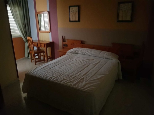 Imagen de la habitación del Hotel Os Pazos. Foto 8