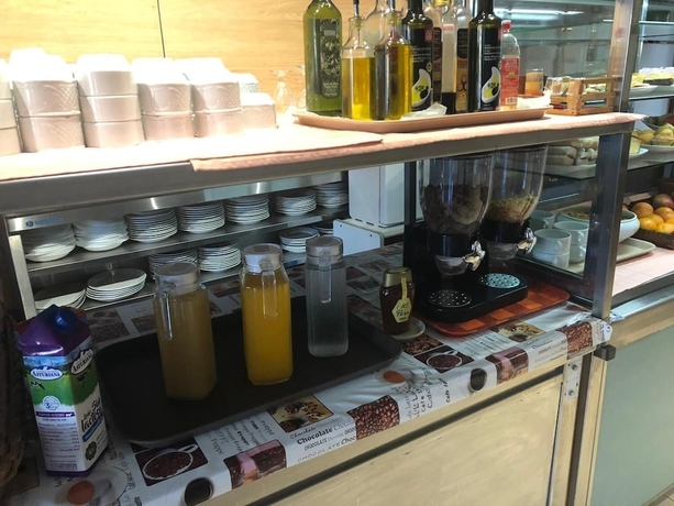 Imagen del bar/restaurante del Hotel Os Pazos. Foto 7