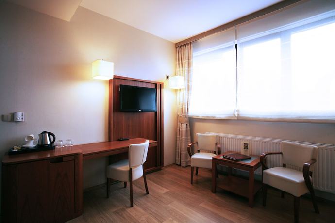 Imagen de la habitación del Hotel Osada Karb&oacute;wko Wellness and Spa. Foto 6