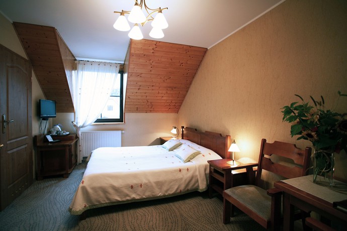 Imagen de la habitación del Hotel Osada Karb&oacute;wko Wellness and Spa. Foto 16