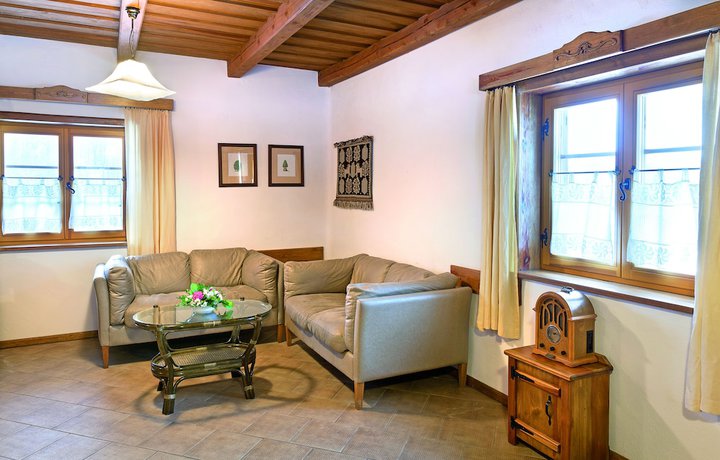 Imagen de la habitación del Hotel Osada Karb&oacute;wko Wellness and Spa. Foto 18