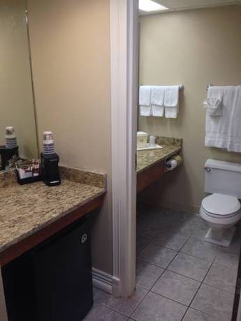Imagen de la habitación del Hotel Osage Creek Lodge. Foto 5