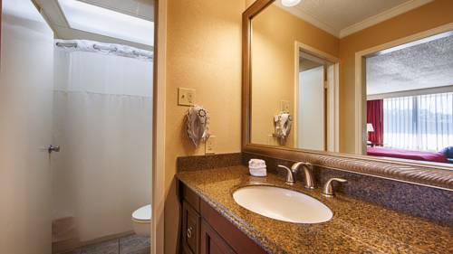Imagen general del Hotel Osage Creek Lodge. Foto 1