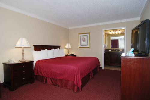 Imagen de la habitación del Hotel Osage Creek Lodge. Foto 10