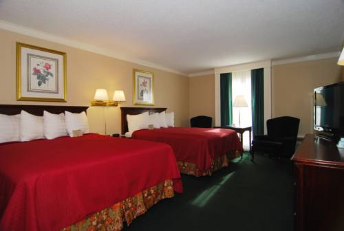 Imagen de la habitación del Hotel Osage Creek Lodge. Foto 11