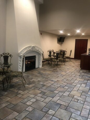 Imagen general del Hotel Osage Village Inn. Foto 10