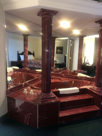 Imagen de la habitación del Hotel Osage Village Inn. Foto 16