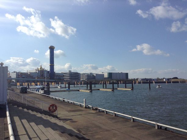 Imagen de los exteriores del Hotel Osaka Hokko Marina Resort Guest House. Foto 10