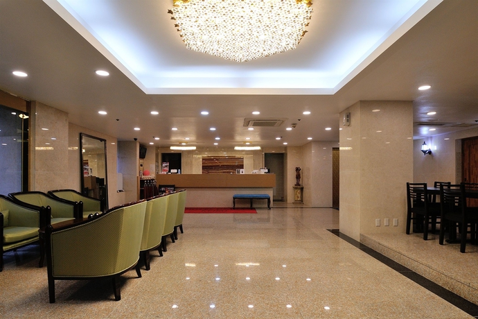 Imagen de los interiores del Hotel Osaka Keiko. Foto 11