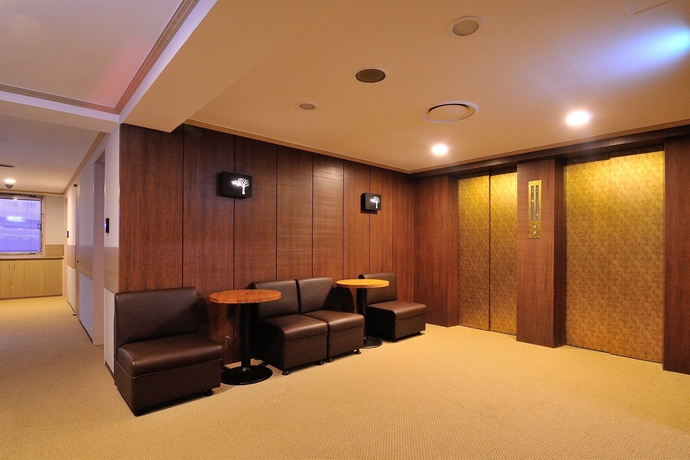 Imagen de los interiores del Hotel Osaka Keiko. Foto 12