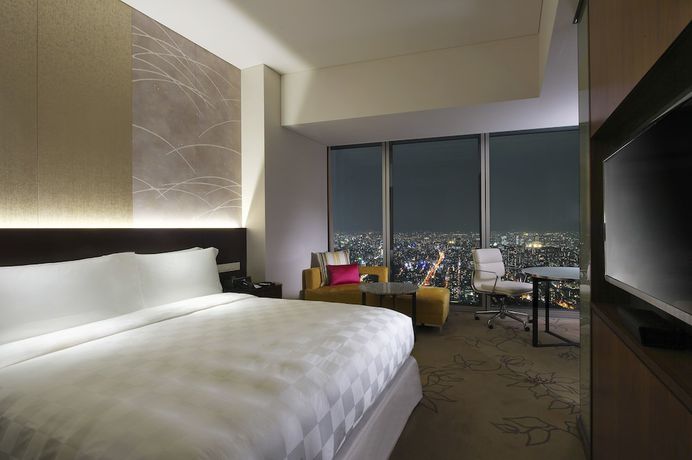 Imagen de la habitación del Hotel Osaka Marriott Miyako. Foto 9
