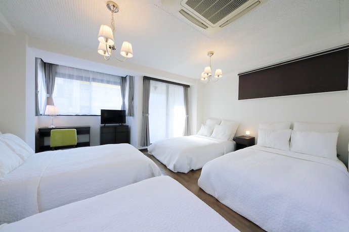 Imagen de la habitación del Hotel Osaka Namba Rakuraku. Foto 13