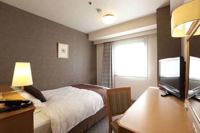 Imagen de la habitación del Hotel Osaka Tokyu Rei. Foto 4