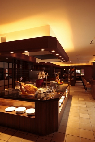 Imagen del bar/restaurante del Hotel Osaka Tokyu Rei. Foto 2