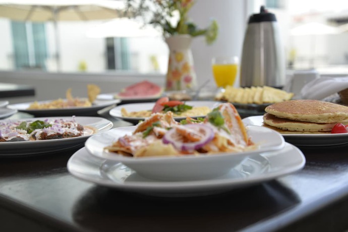 Imagen del bar/restaurante del Hotel Osalle Inn. Foto 2