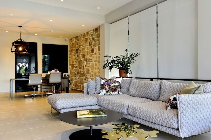 Imagen de los interiores del Hotel Osam. Foto 18