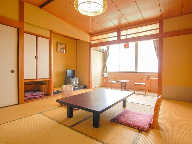 Imagen de la habitación del Hotel Osatsu Pacific. Foto 11