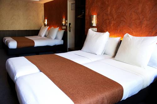 Imagen de la habitación del Hotel Oscar, Ámsterdam. Foto 5