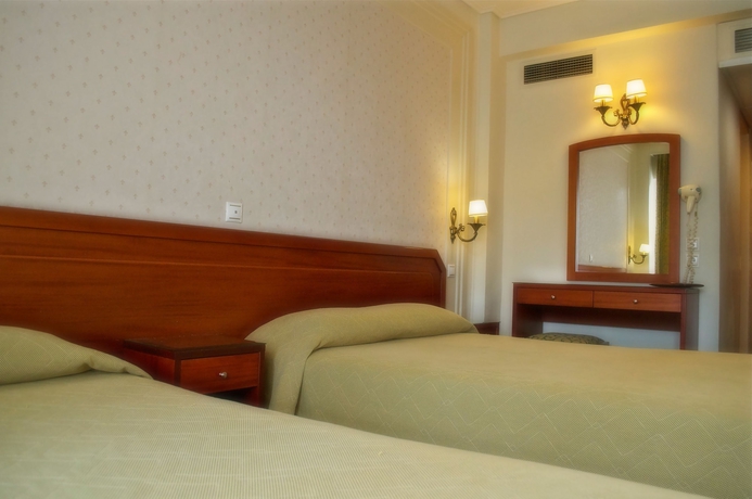 Imagen de la habitación del Hotel Oscar Athens. Foto 4