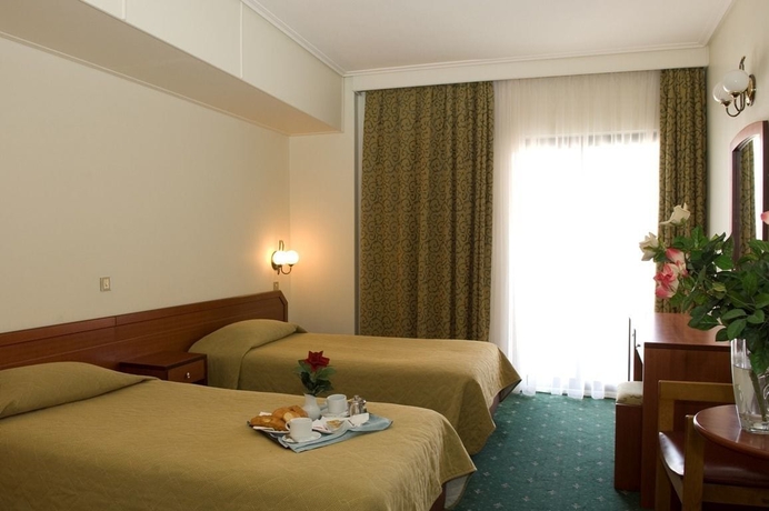 Imagen de la habitación del Hotel Oscar Athens. Foto 12