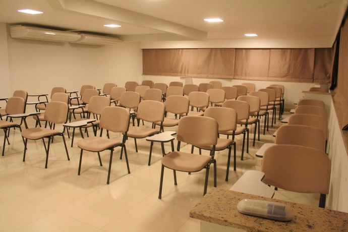 Imagen de los interiores del Hotel Oscar Executive. Foto 9