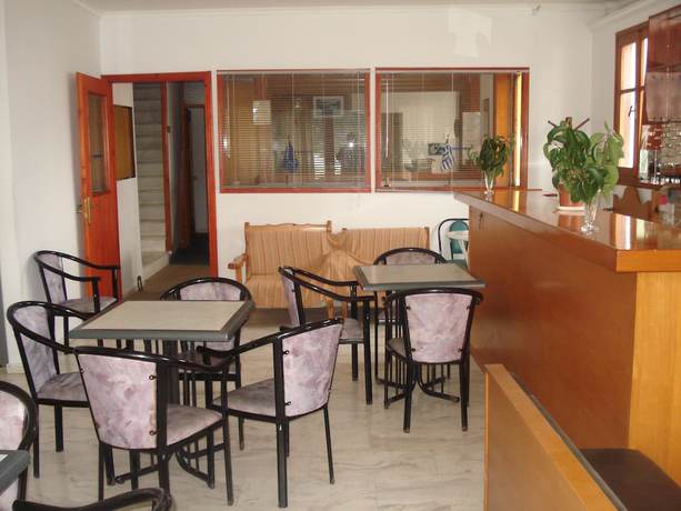 Imagen de los interiores del Hotel Oscar, L&eacute;ucade. Foto 17