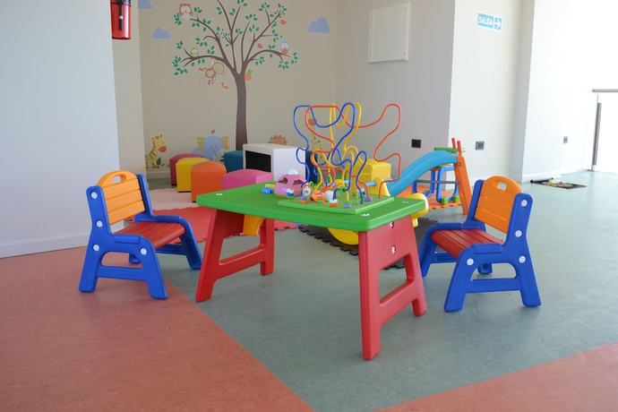 Imagen de los interiores del Hotel Oscar Lescano. Foto 16
