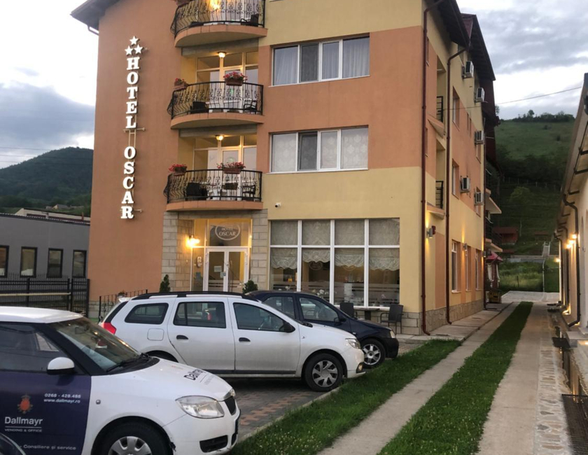 Imagen general del Hotel Oscar, Piatra Neamt. Foto 2