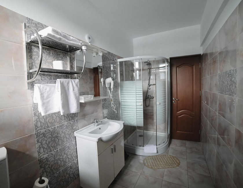 Imagen general del Hotel Oscar, Piatra Neamt. Foto 16