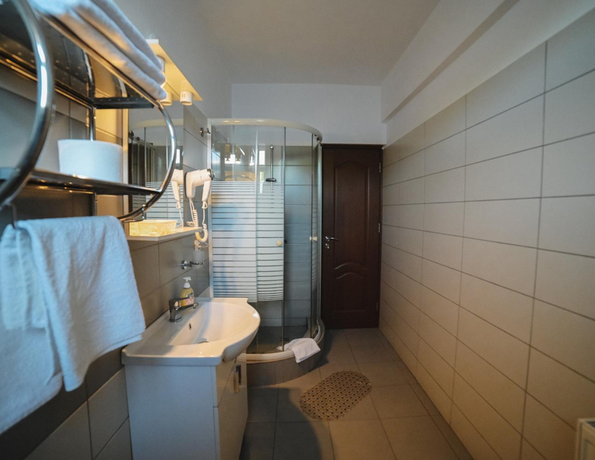 Imagen general del Hotel Oscar, Piatra Neamt. Foto 17