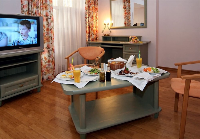 Imagen de la habitación del Hotel Oscar, Truskavets. Foto 5