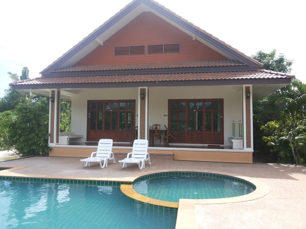 Imagen de la piscina del Hotel Oscar Villa Aonang Krabi. Foto 14