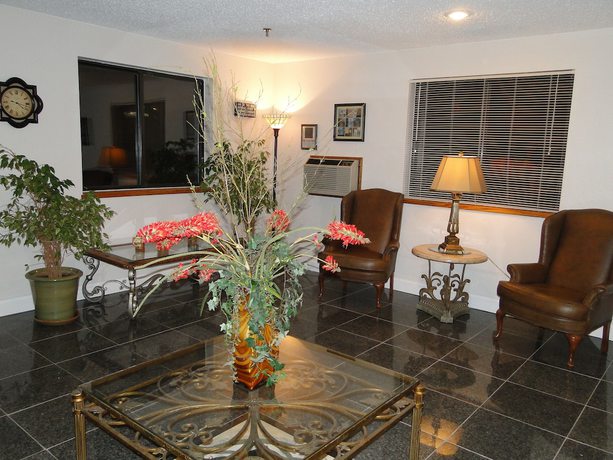 Imagen de los interiores del Hotel Oscoda Lakeside. Foto 19