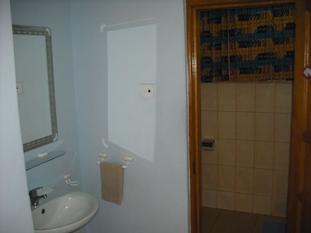Imagen de la habitación del Hotel Osda Guest House. Foto 9
