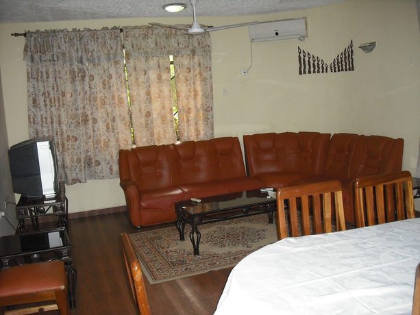 Imagen de la habitación del Hotel Osda Guest House. Foto 15