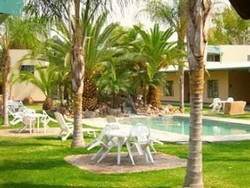 Imagen de la piscina del Hotel Oshakati Country Hotel. Foto 8