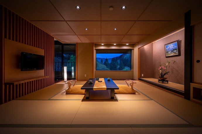 Imagen de la habitación del Hotel Oshuku Onsen Choueikan. Foto 12