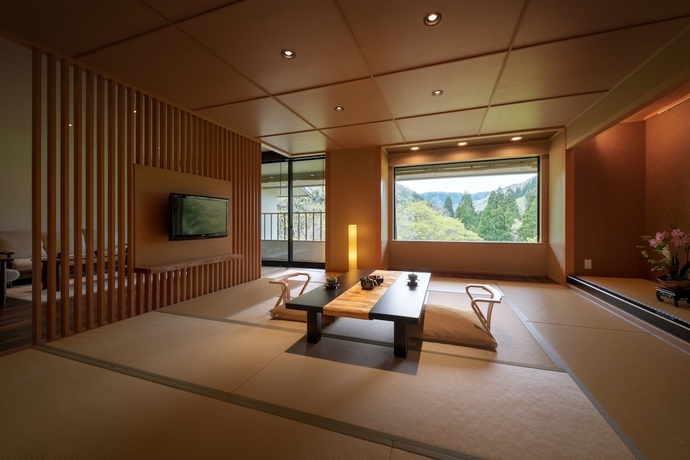 Imagen de la habitación del Hotel Oshuku Onsen Choueikan. Foto 13