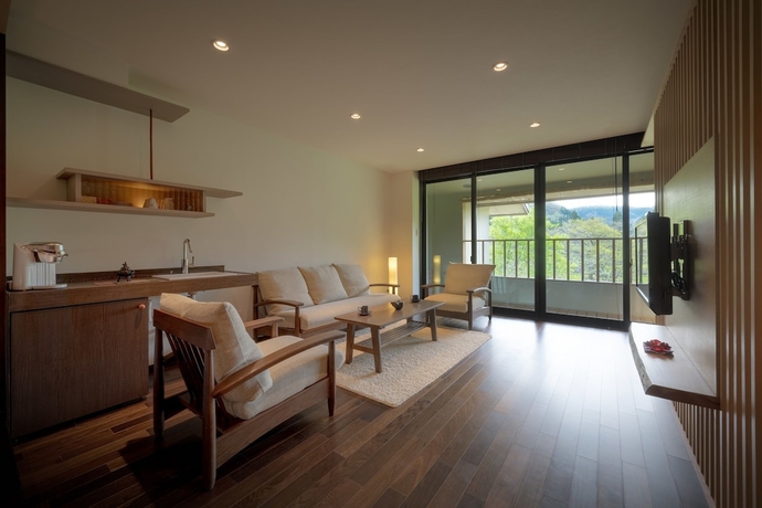 Imagen de la habitación del Hotel Oshuku Onsen Choueikan. Foto 14