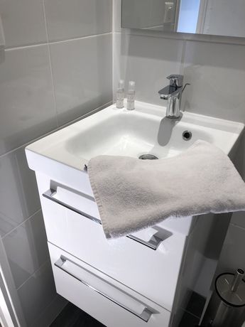 Imagen de la habitación del Hotel Oskar. Foto 7