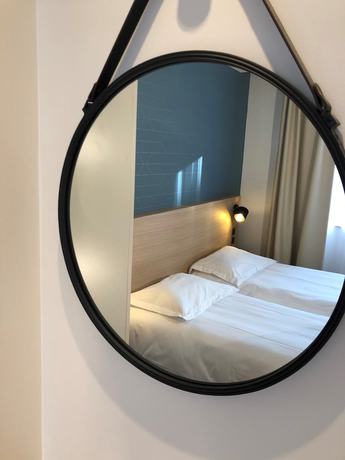 Imagen de la habitación del Hotel Oskar. Foto 9
