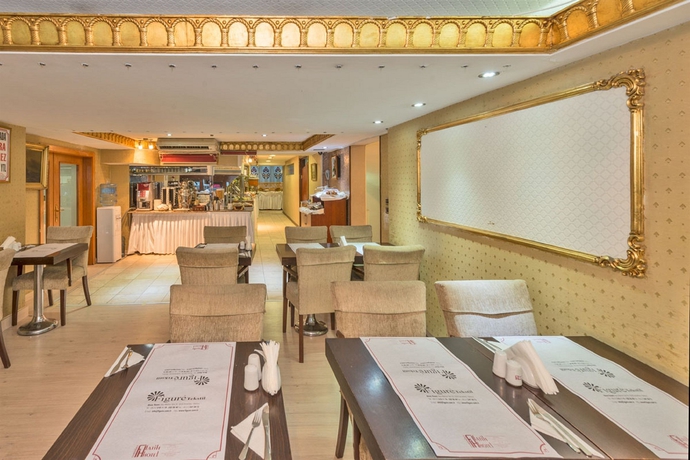 Imagen del bar/restaurante del Hotel Osmanbey Fatih. Foto 2