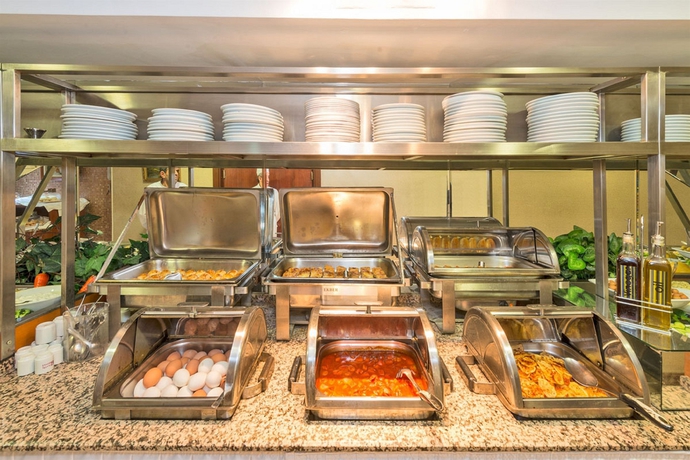 Imagen del bar/restaurante del Hotel Osmanbey Fatih. Foto 4