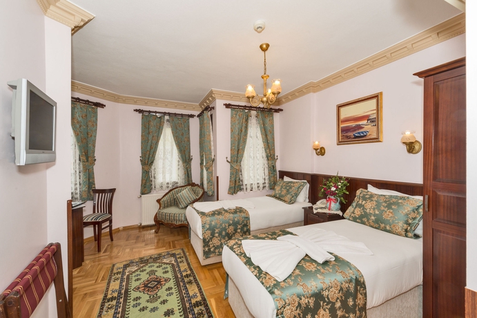 Imagen de la habitación del Hotel Osmanhan. Foto 9