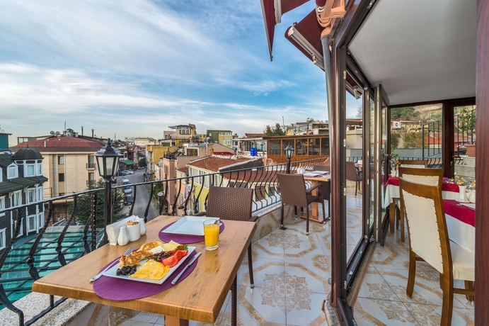 Imagen del bar/restaurante del Hotel Osmanhan. Foto 6