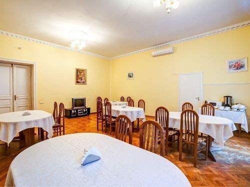 Imagen general del Hotel Osobnyak Voennogo Ministra. Foto 2
